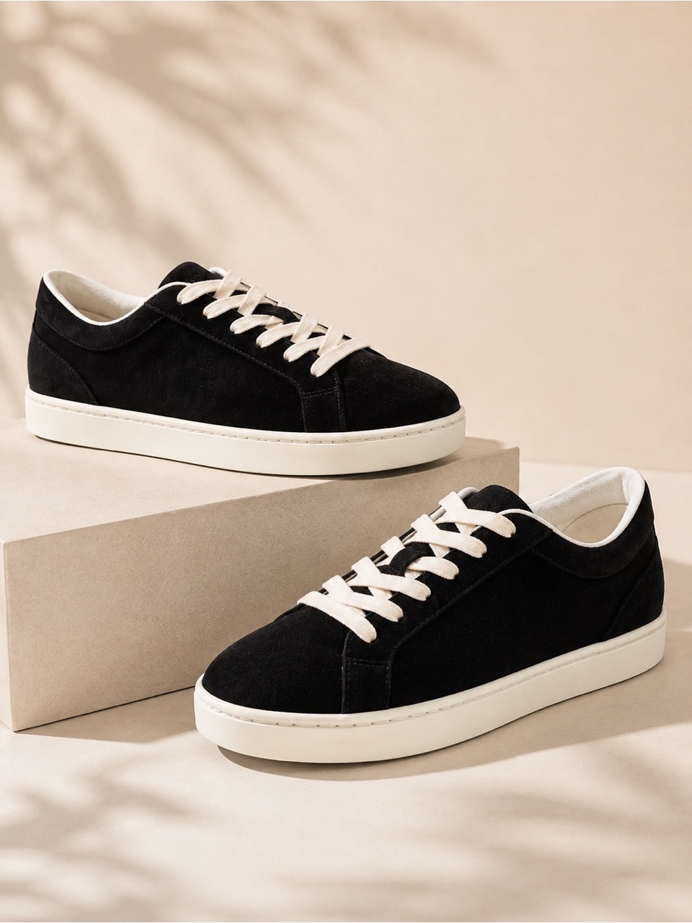 Vince Kameron Black Suede Low Top Women’s Sneakers Size 7.5